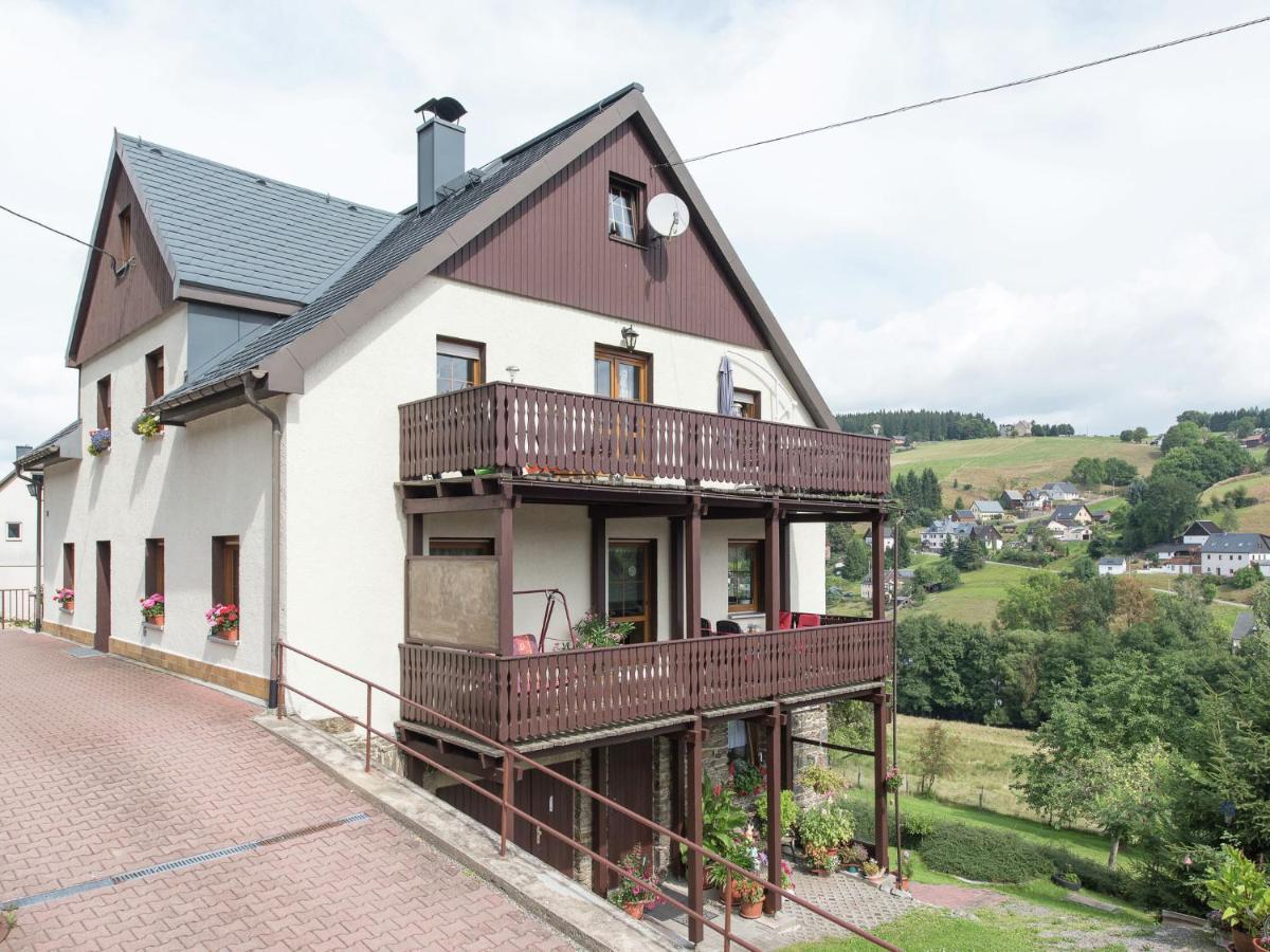 Cozy Apartment In Ore Mountains With Balcony Breitenbrunn  Cameră foto