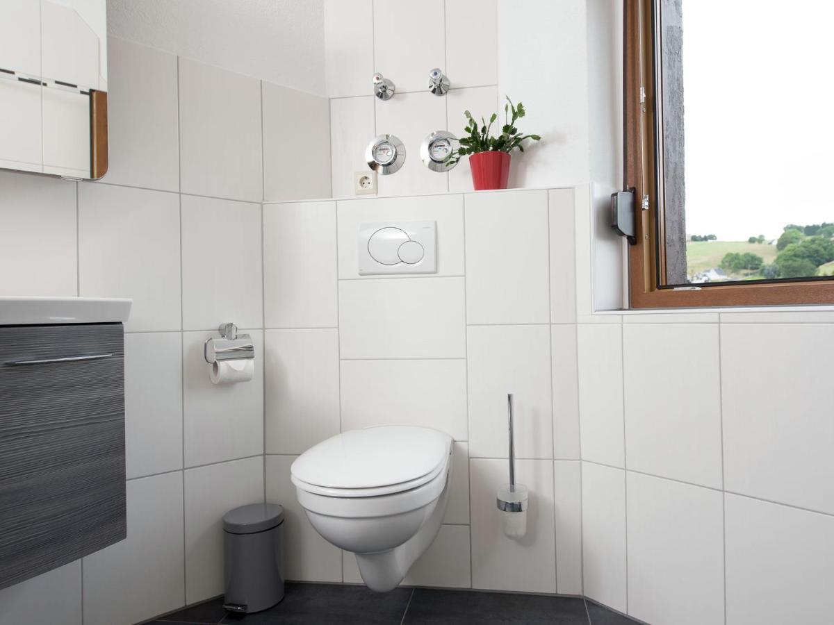Cozy Apartment In Ore Mountains With Balcony Breitenbrunn  Cameră foto