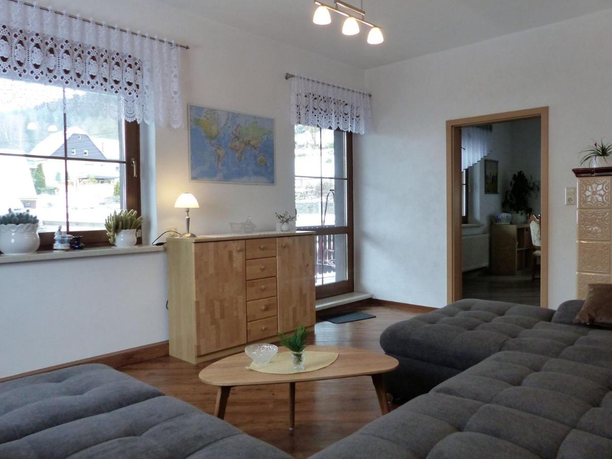 Cozy Apartment In Ore Mountains With Balcony Breitenbrunn  Cameră foto